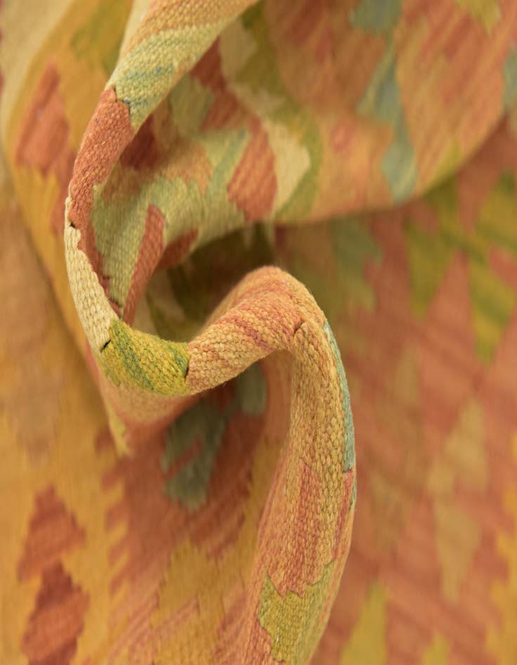 Detail image of 3' 3 x 5'  Hand Woven Kilim Waziri Wool Rug