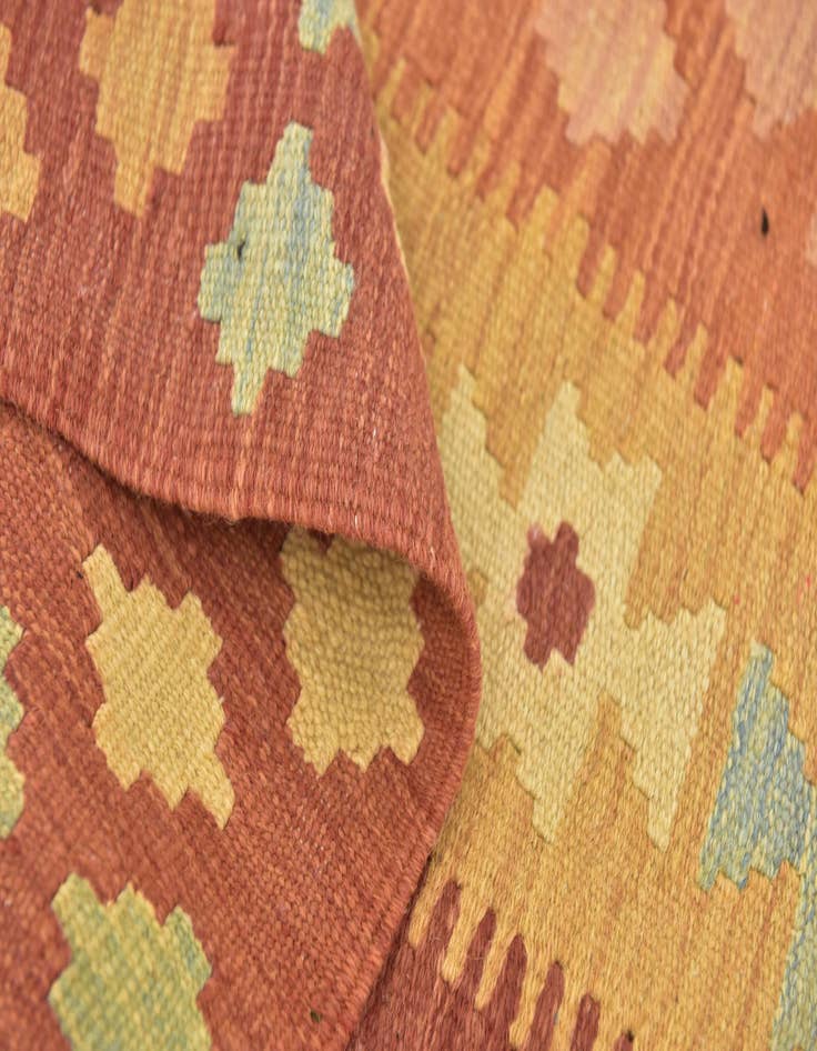 Detail image of 3' 4 x 5'  Hand Woven Kilim Waziri Wool Rug