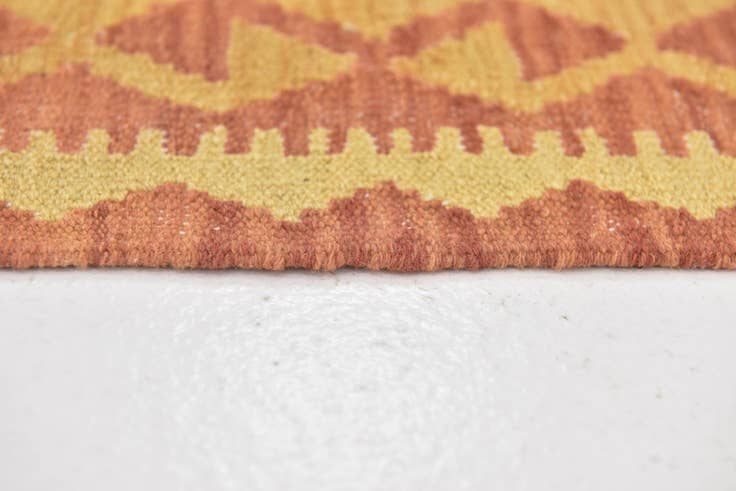 Detail image of 3' 2 x 5' Hand Woven Kilim Waziri Wool Rug
