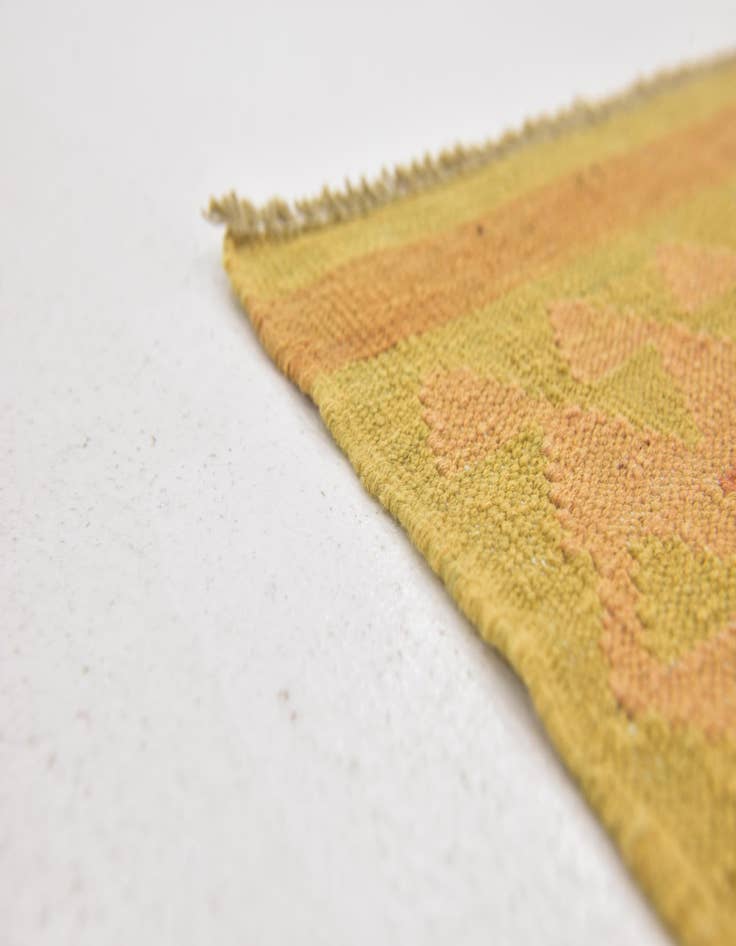 Detail image of 3' 2 x 5' Hand Woven Kilim Waziri Wool Rug