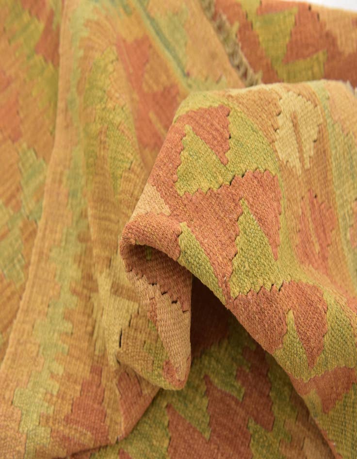 Detail image of 3' 2 x 5'  Hand Woven Kilim Waziri Wool Rug