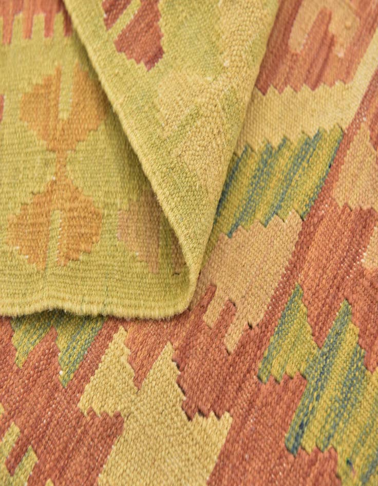Detail image of 3' 2 x 5'  Hand Woven Kilim Waziri Wool Rug