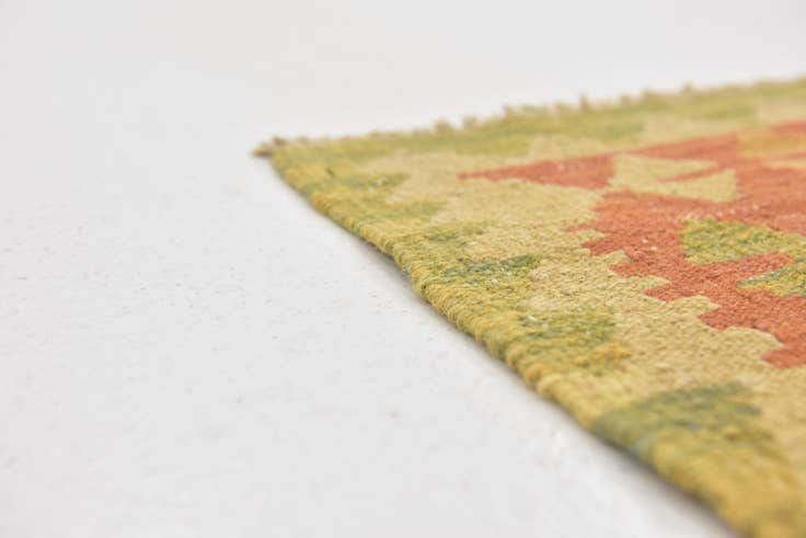 Detail image of 2' 8 x 4' Hand Woven Kilim Waziri Wool Rug