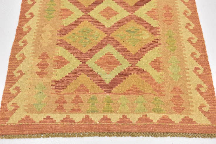 Detail image of 2' 5 x 4' 4 Hand Woven Kilim Waziri Wool Rug