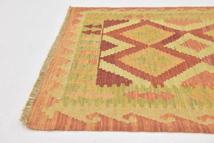 Detail image of 2' 9 x 4' 2 Hand Woven Kilim Waziri Wool Rug