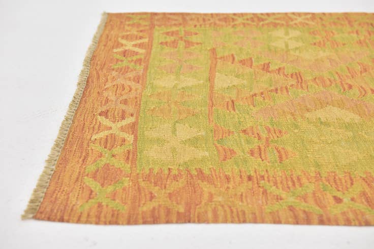 Detail image of 2' 6 x 4' Hand Woven Kilim Waziri Wool Rug
