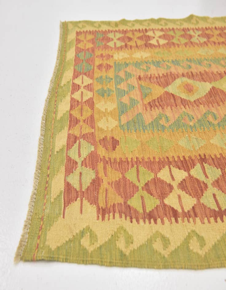 Detail image of 3' 4 x 4' 9  Hand Woven Kilim Waziri Wool Rug