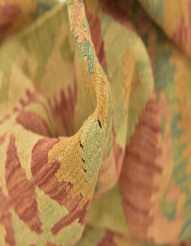 Detail image of 3' 4 x 4' 9  Hand Woven Kilim Waziri Wool Rug