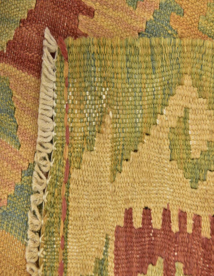Detail image of 3' 4 x 4' 9  Hand Woven Kilim Waziri Wool Rug