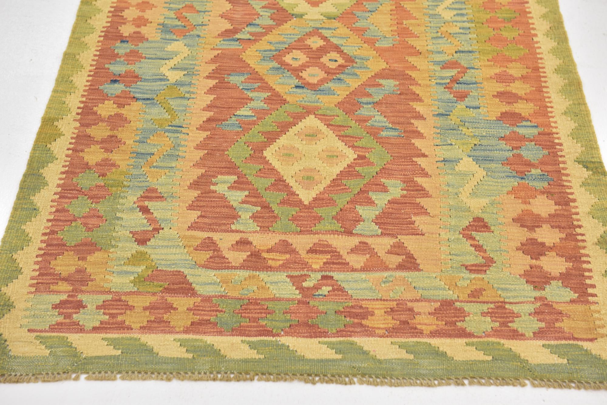 3' 2 x 4' 10 Hand Woven Kilim Waziri Wool Rug