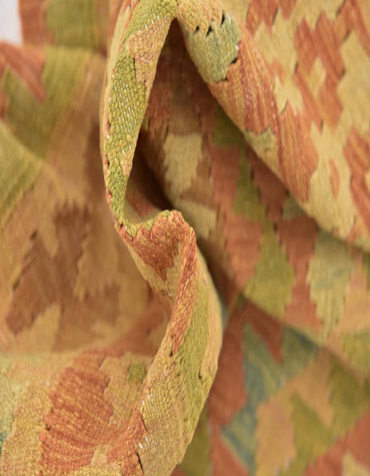 Detail image of 3' 2 x 4' 9  Hand Woven Kilim Waziri Wool Rug