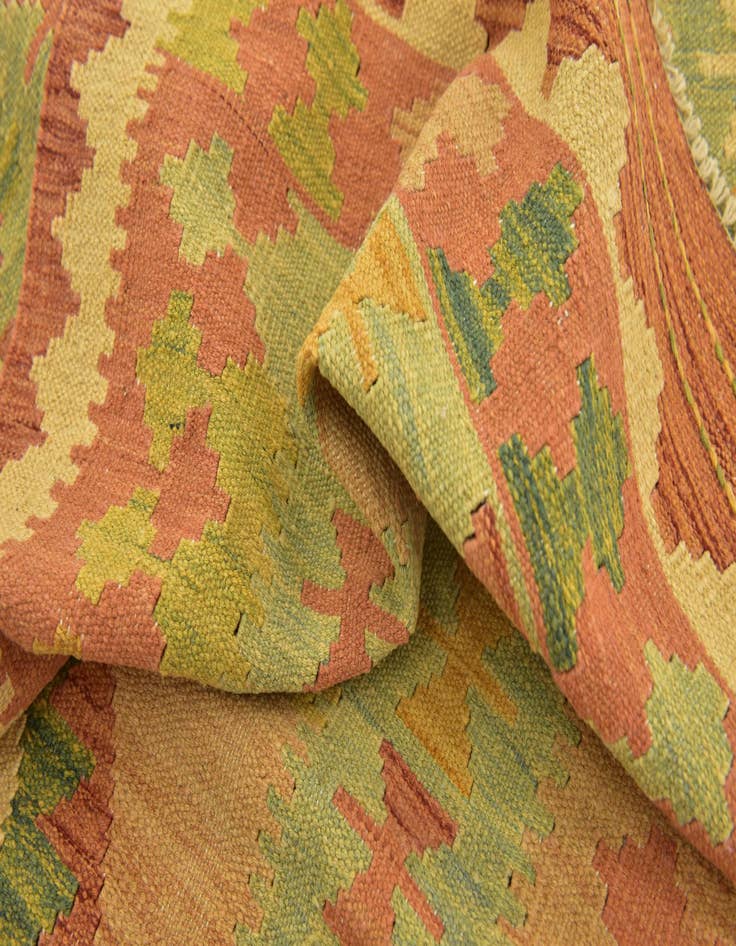 Detail image of 3' 2 x 5'  Hand Woven Kilim Waziri Wool Rug