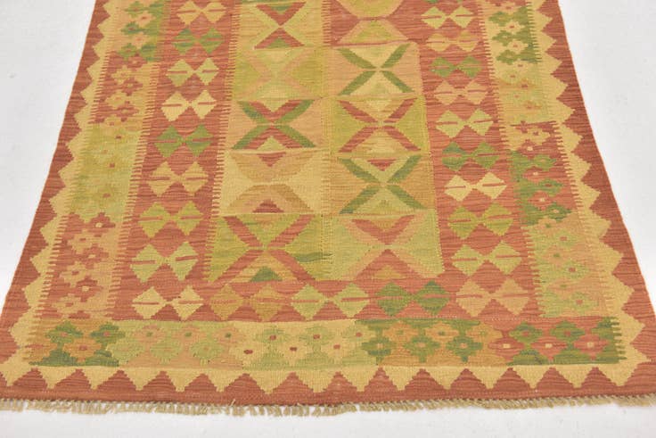 Detail image of 3' 2 x 4' 10 Hand Woven Kilim Waziri Wool Rug