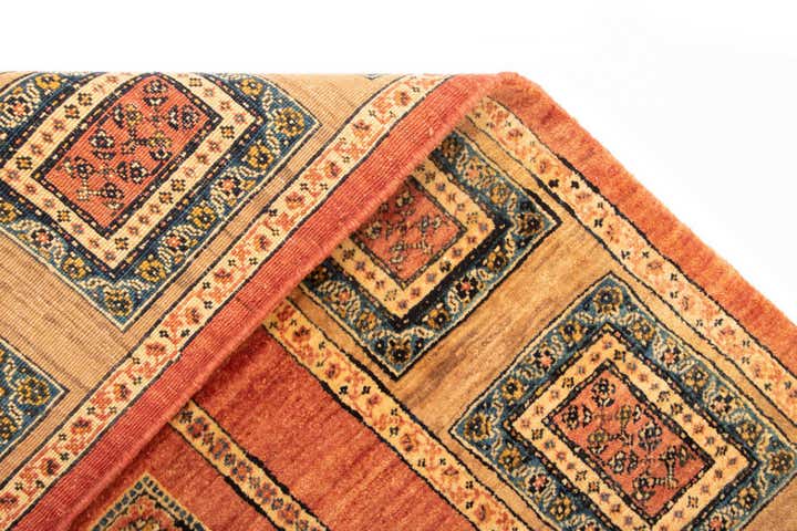 4' 9 x 6' 6 Luribaft Wool Rug