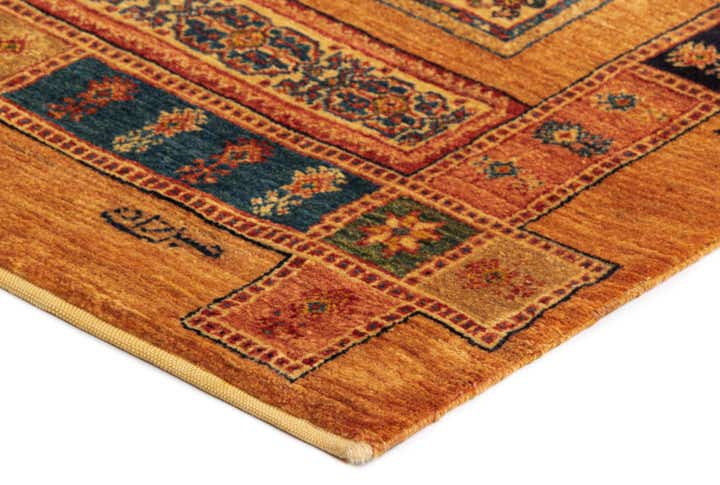 4' 10 x 7' 10 Luribaft Wool Rug