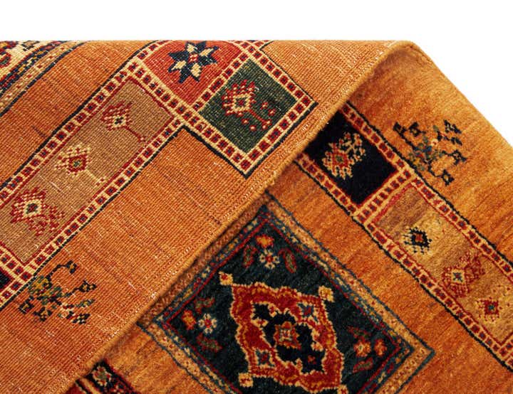 4' 10 x 7' 10 Luribaft Wool Rug