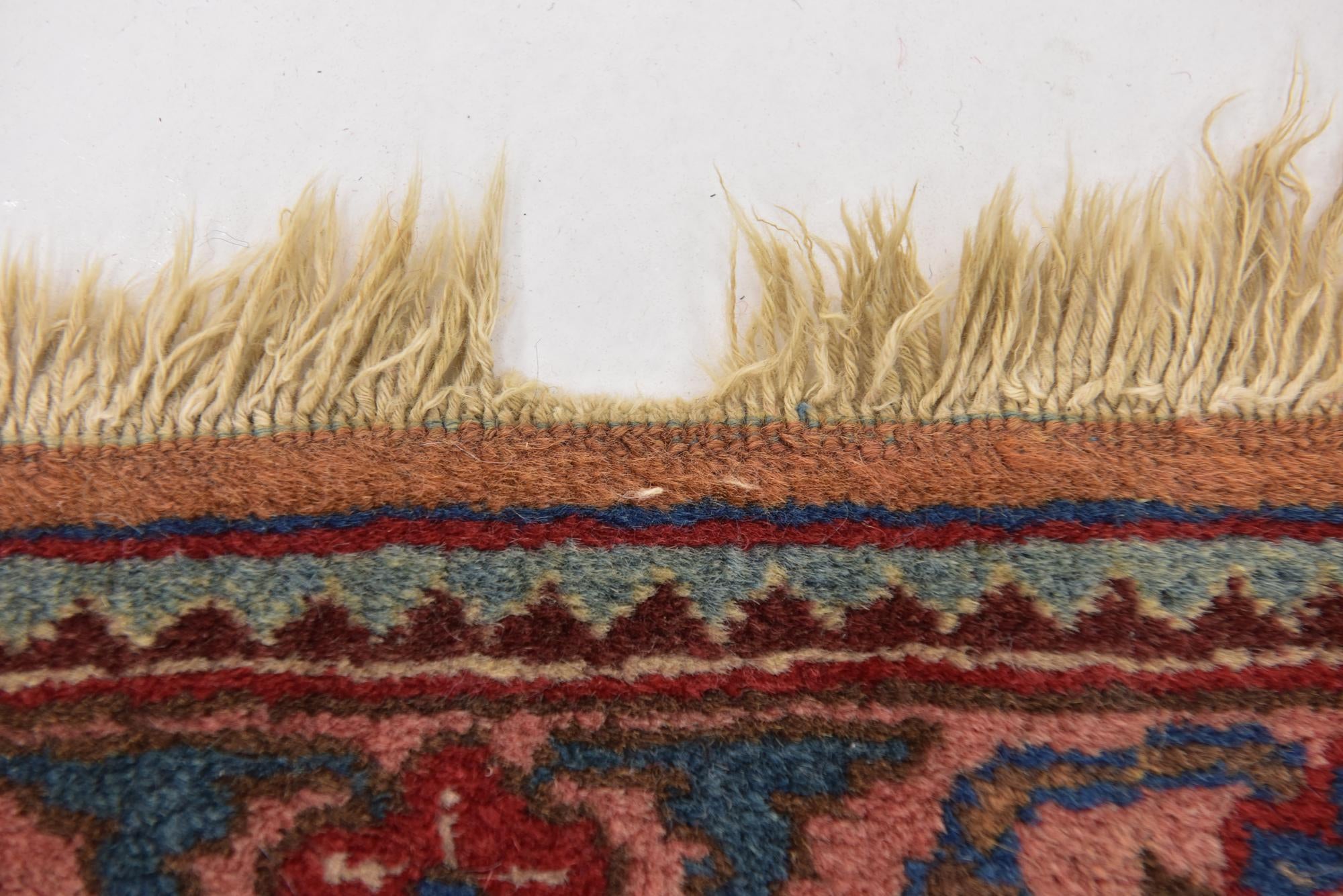4' 9 x 6' 7 Hand Knotted Mashad Persian Wool Rug