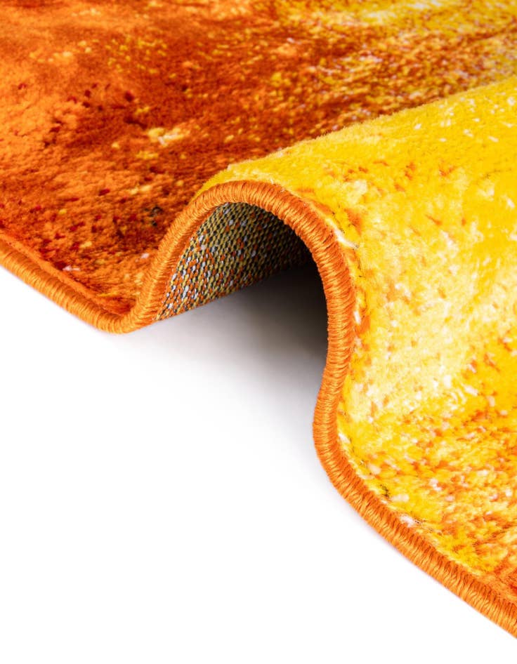 Detail image of 4' x 6' Metropolis Rug