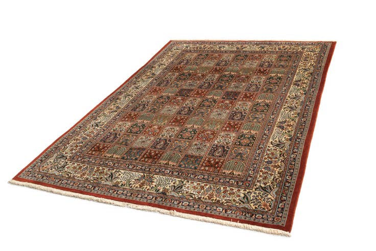 Detail image of 6' 7 x 9' 5 Mood Wool Rug