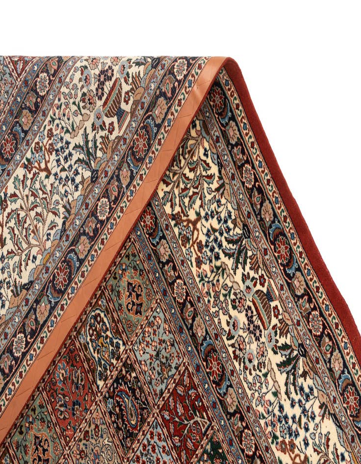 Detail image of 9' 7 x 12' 10 Mood Wool Rug