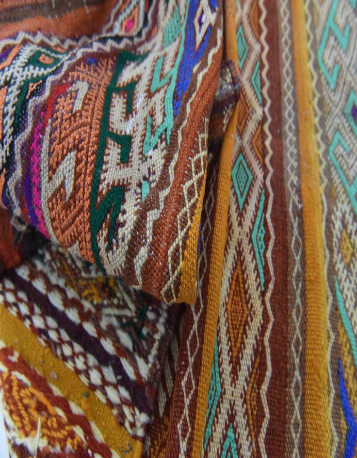 Detail image of 2' 7 x 5' Hand Knotted Moroccan Wool Rug