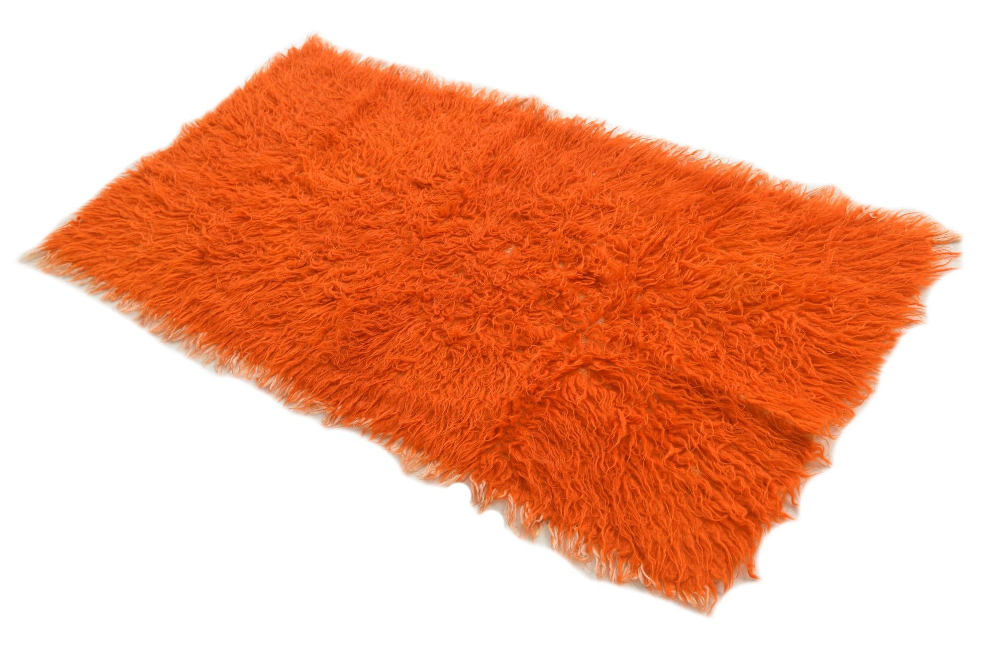 2' 5 x 4' 6 Hand Knotted Moroccan Wool Rug