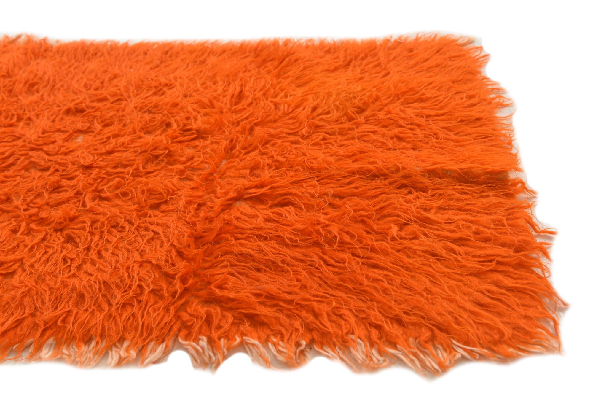 2' 5 x 4' 6 Hand Knotted Moroccan Wool Rug