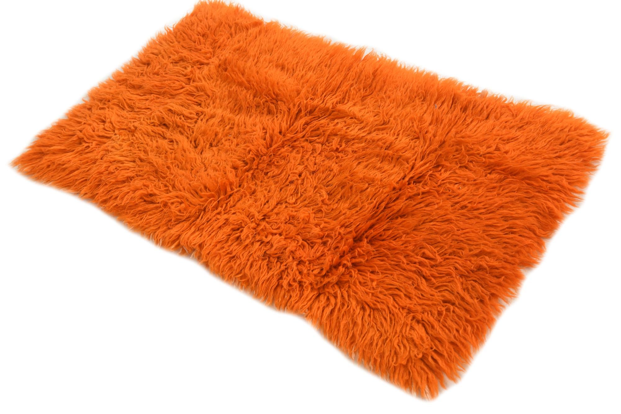 2' x 3' 8 Hand Knotted Moroccan Wool Rug