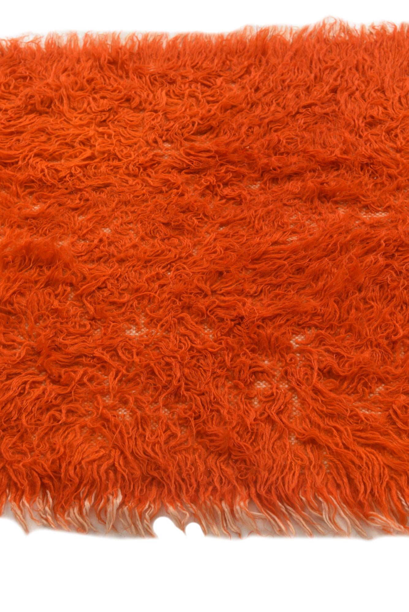 2' 5 x 4' 7 Hand Knotted Moroccan Wool Rug
