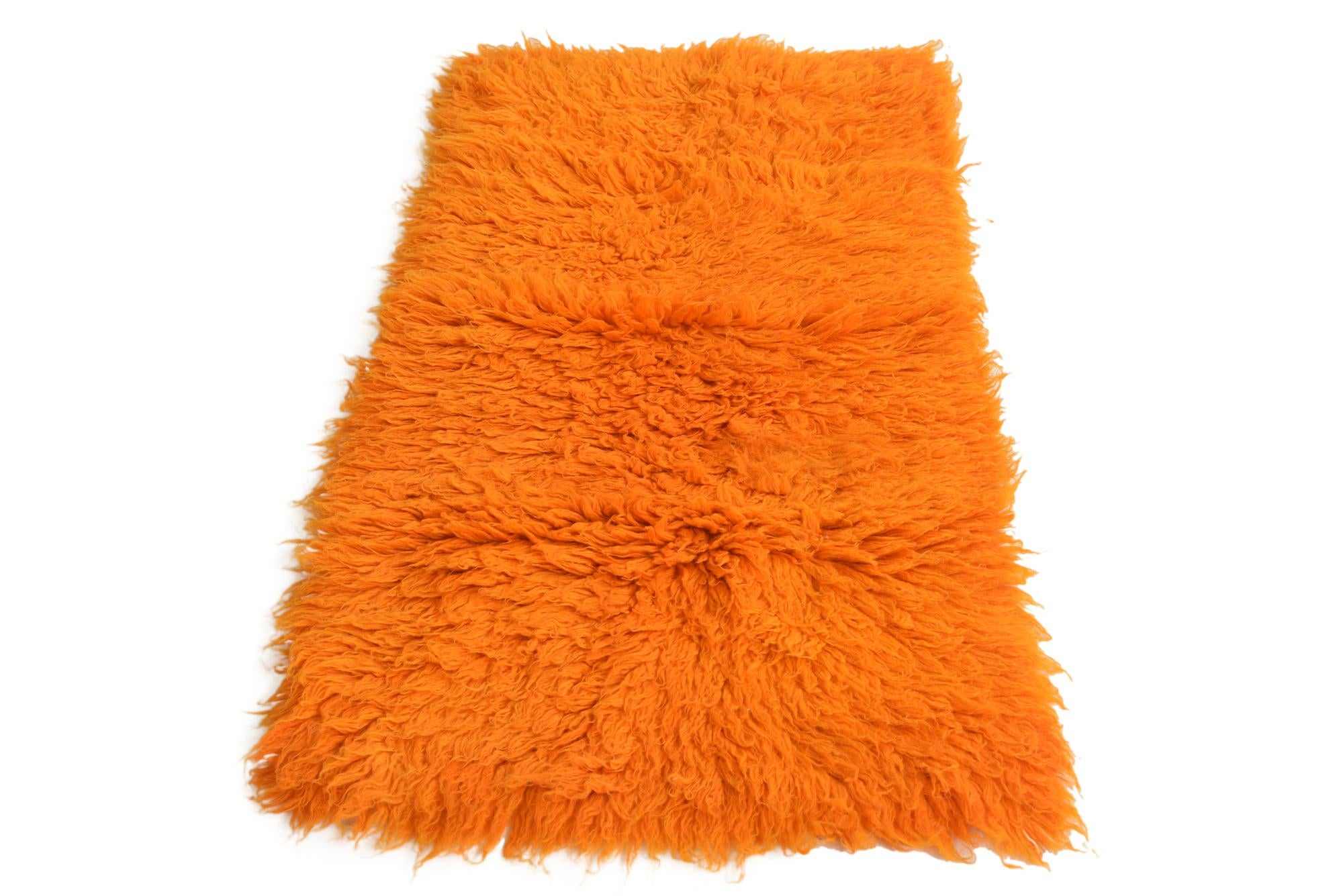 2' 7 x 4' 9 Hand Knotted Moroccan Wool Rug