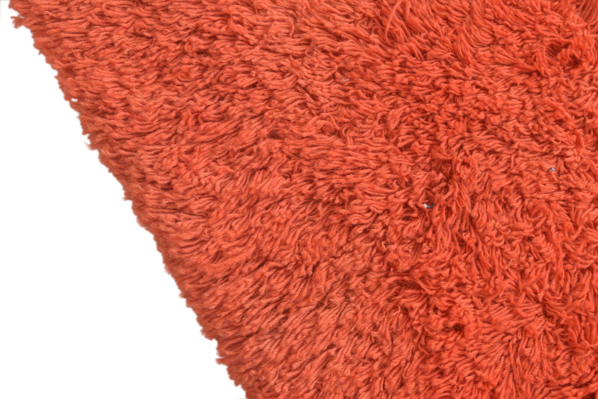 4' 5 x 6' 7 Hand Knotted Moroccan Wool Rug