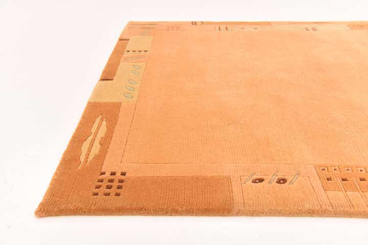4' 1 x 5' 9 Hand Knotted Nepal Wool Rug