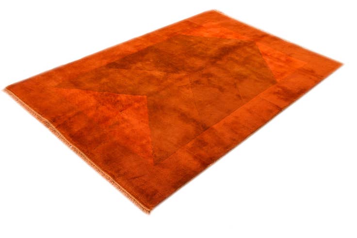 Detail image of 4' 5 x 6' 5 Hand Knotted Nepal Wool Rug