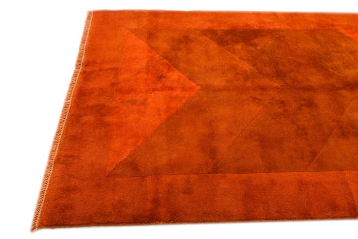 Detail image of 4' 5 x 6' 5 Hand Knotted Nepal Wool Rug