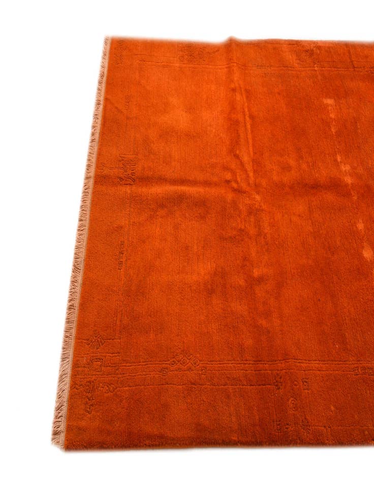 Detail image of 4' 8 x 6' 2 Hand Knotted Nepal Wool Rug