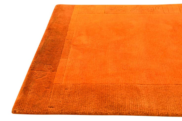 Detail image of 2' 3 x 4' 11 Hand Knotted Nepal Wool Rug