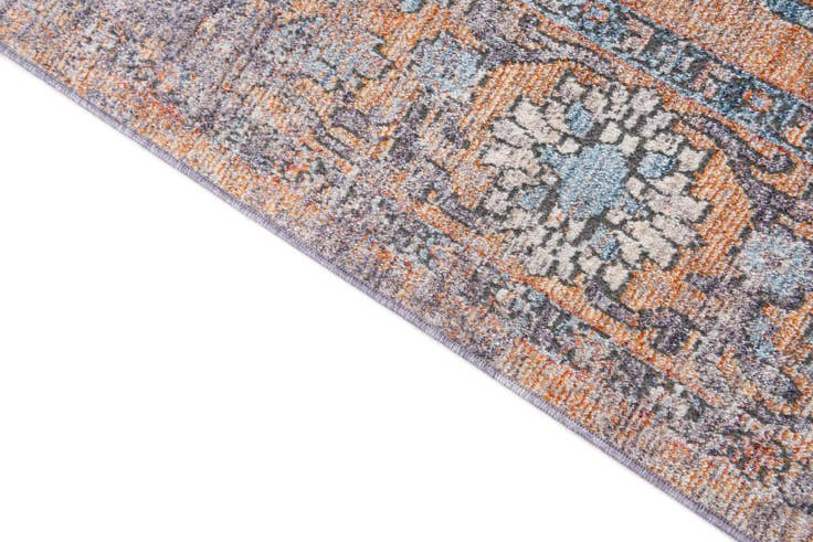 Detail image of 5' 4 x 7' 5 Newport Rug