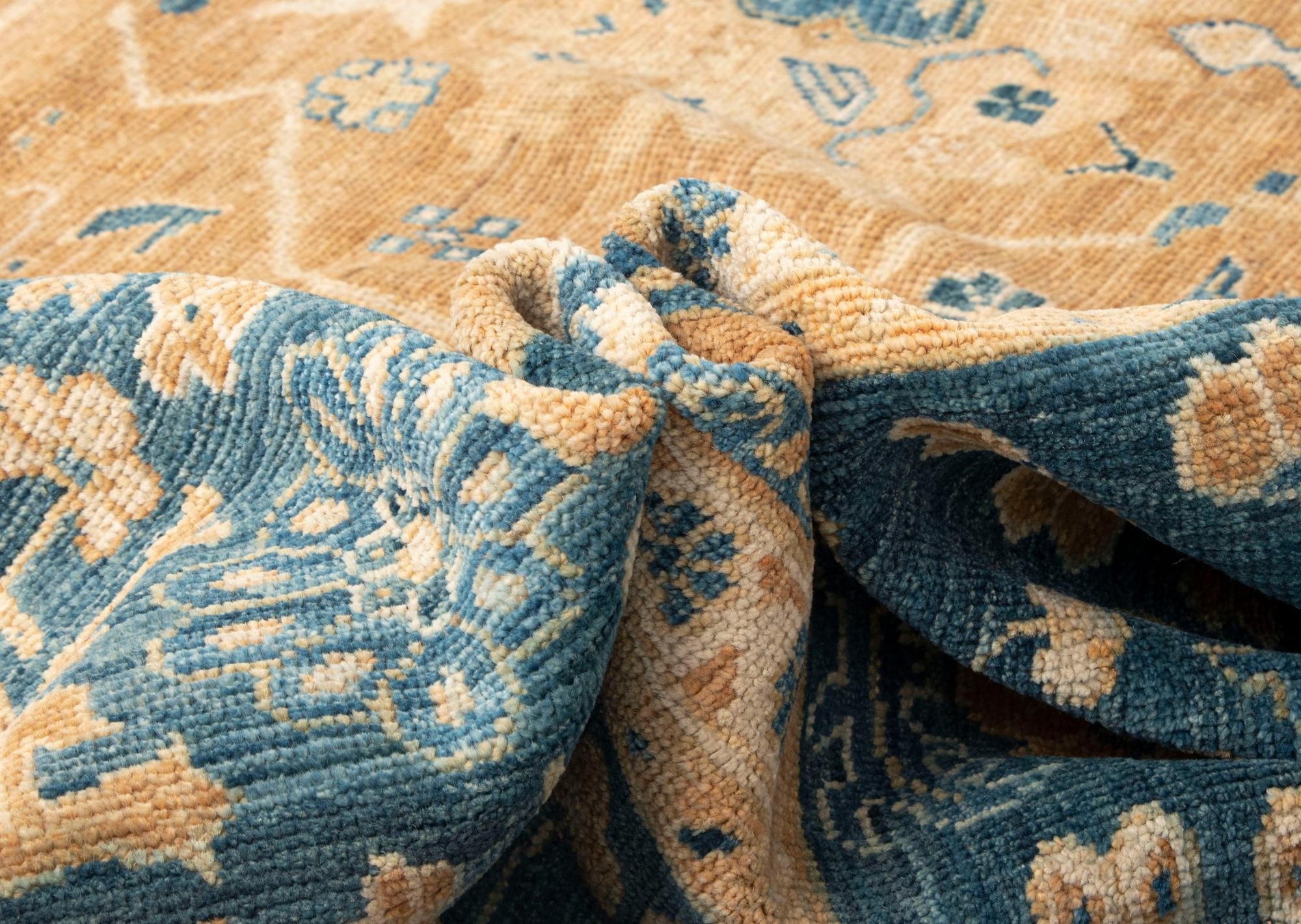8' 10 x 11' 6 Hand Knotted Oushak Wool Rug