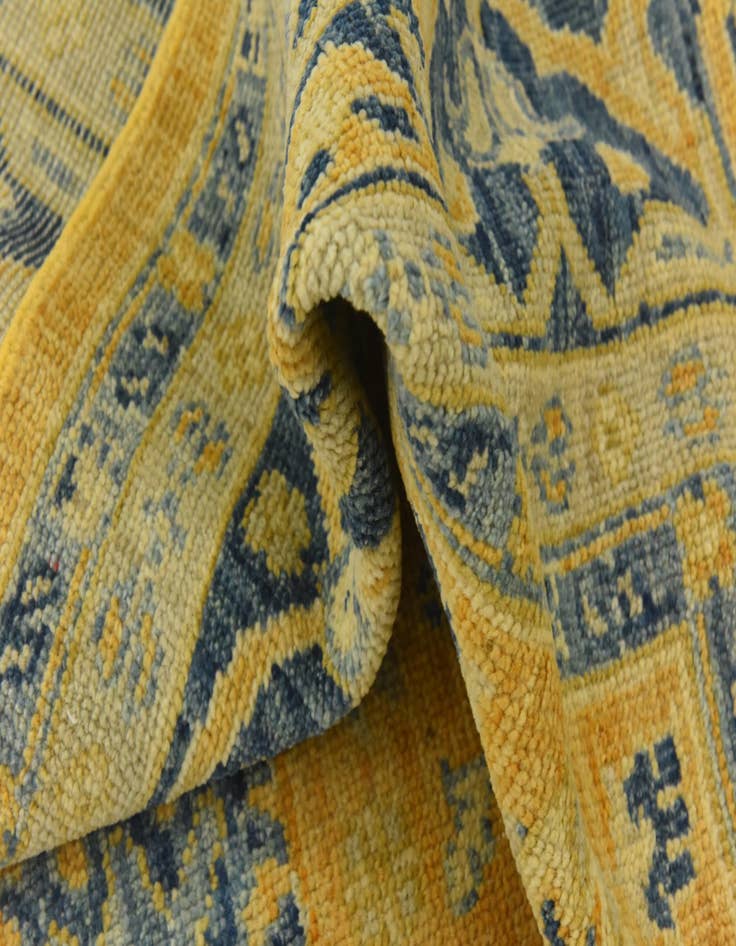 Detail image of 8' 6 x 10' 4  Hand Knotted Peshawar Ziegler Wool Rug