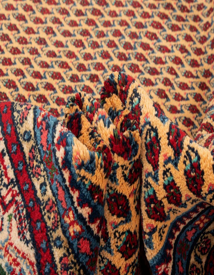 Detail image of 8' 4 x 10' 2  Hand Knotted Sarough Mir Persian Wool Rug