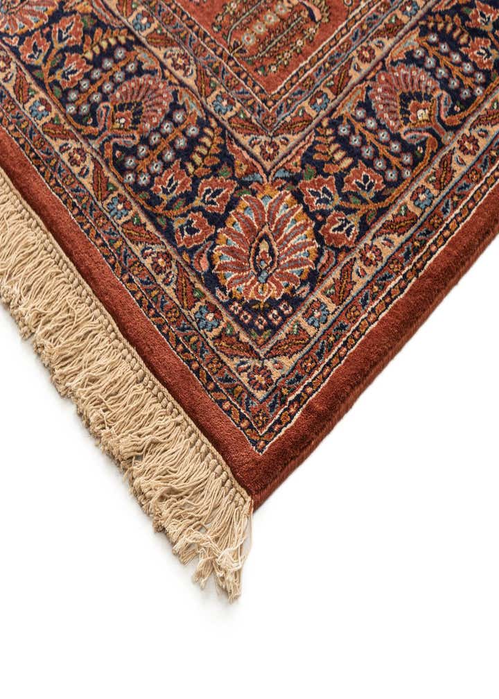 5' 5 x 8' 5 Hand Knotted Sarough Wool Rug