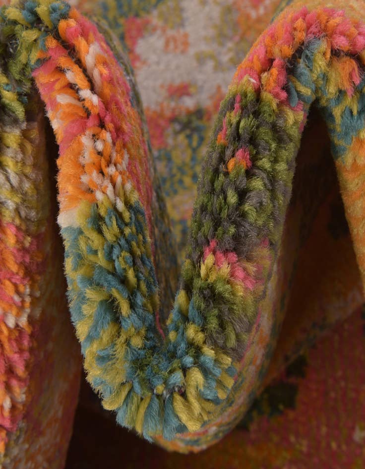 Detail image of 3' 3 x 5' 3 Washable Sevilla Rug