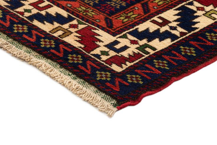 Detail image of 3' 9 x 6' 1 Hand Knotted Shiraz Wool Rug