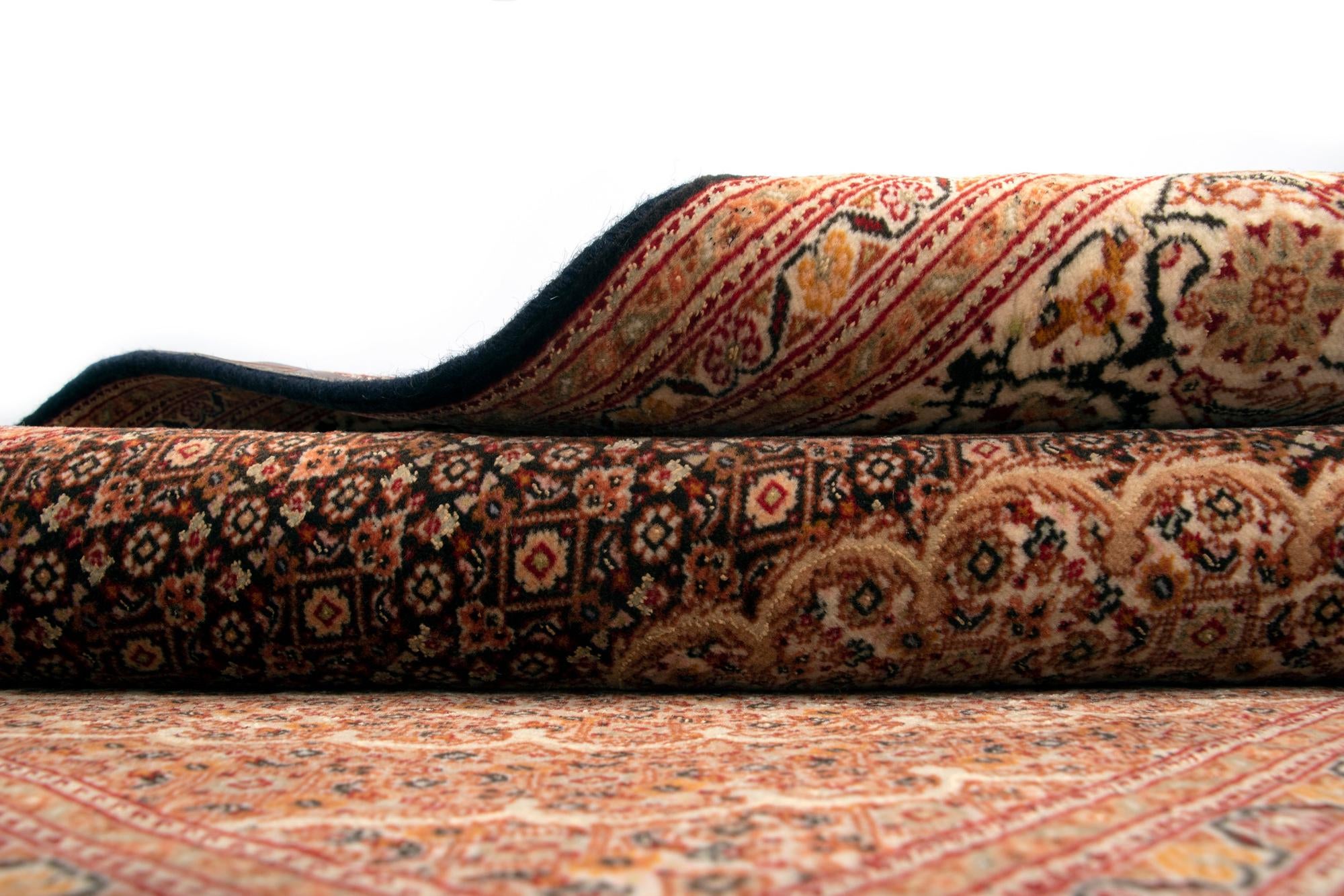 4' 11 x 6' 10 Tabriz Mahi Wool Rug