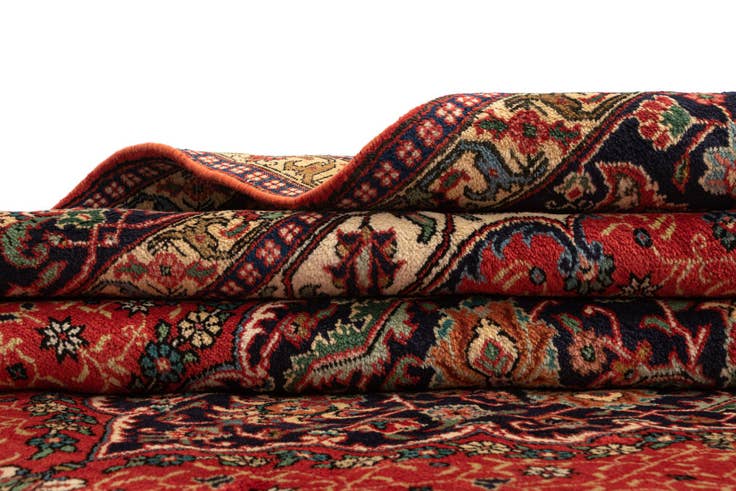 Detail image of 6' 8 x 9' 9 Tabriz Rug