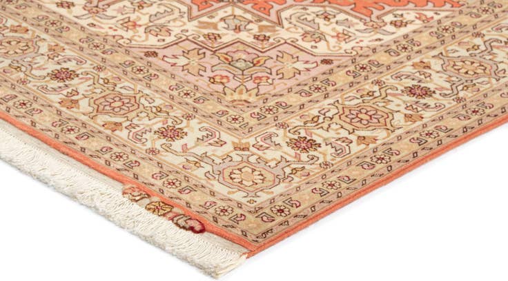 Detail image of 5' x 6' 9 Tabriz Rug