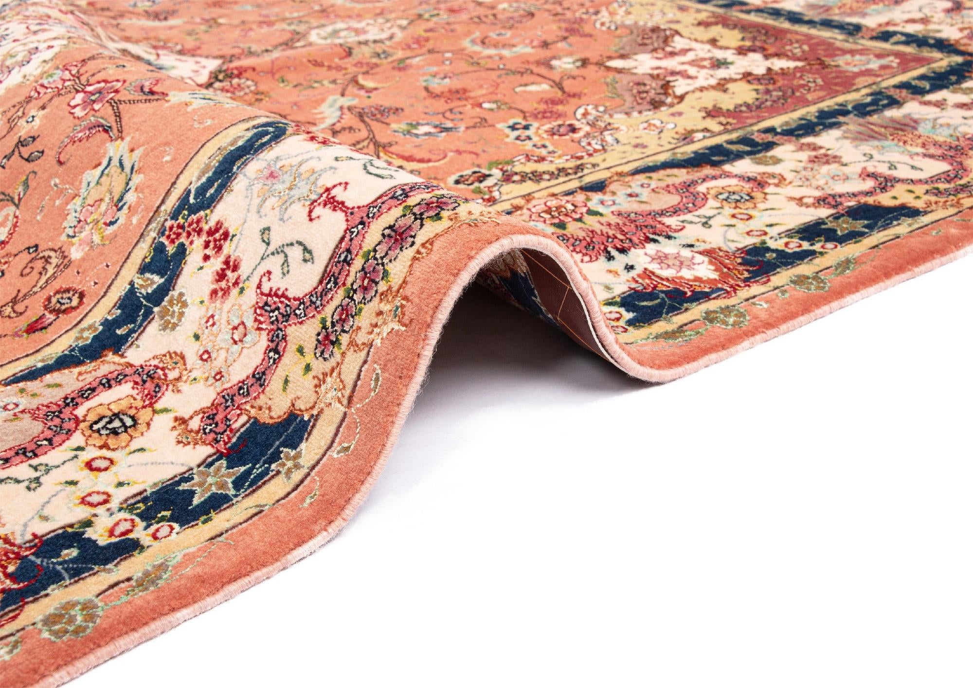 5' x 6' 11 Tabriz Rug