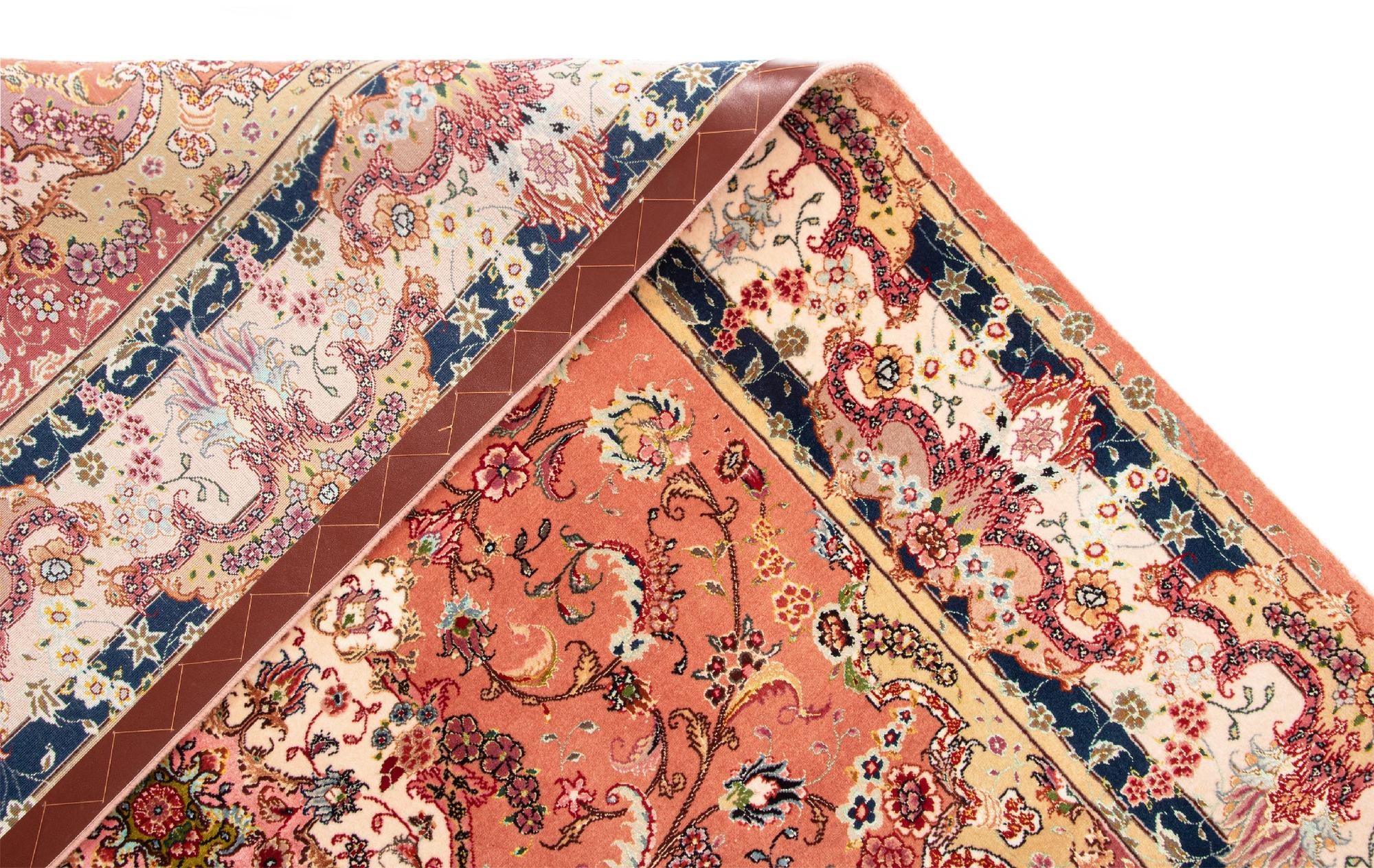 5' x 6' 11 Tabriz Rug