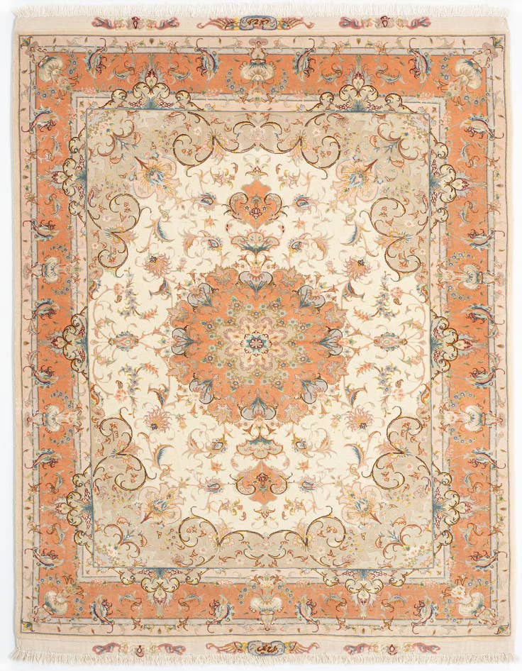 Detail image of 4' 9 x 7' 1 Tabriz Rug