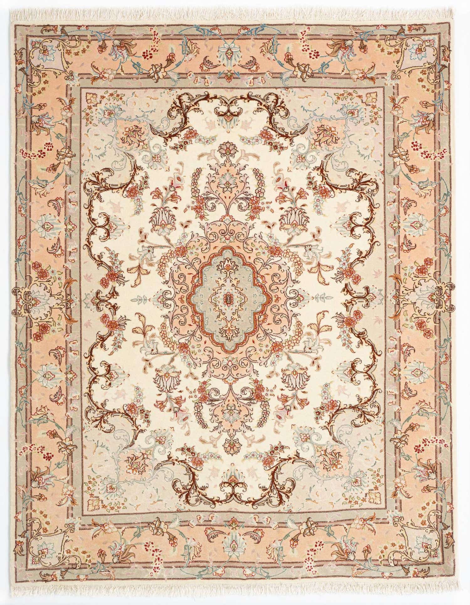 5' x 6' 6 Tabriz Rug